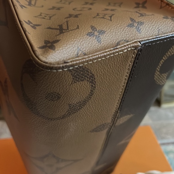 100% Authentic Louis Vuitton On the Go MM - Picture 10 of 14